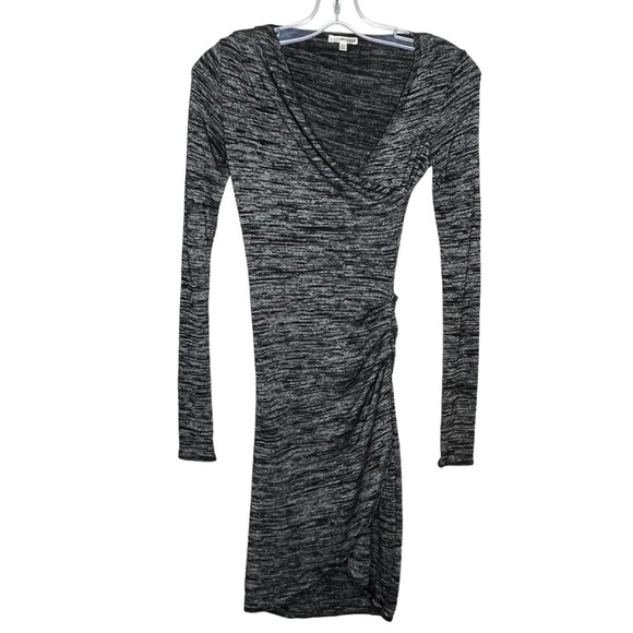 WILFRED Free Klum Bodycon Wrap Dress Marled Aritzia - Picture 1 of 8